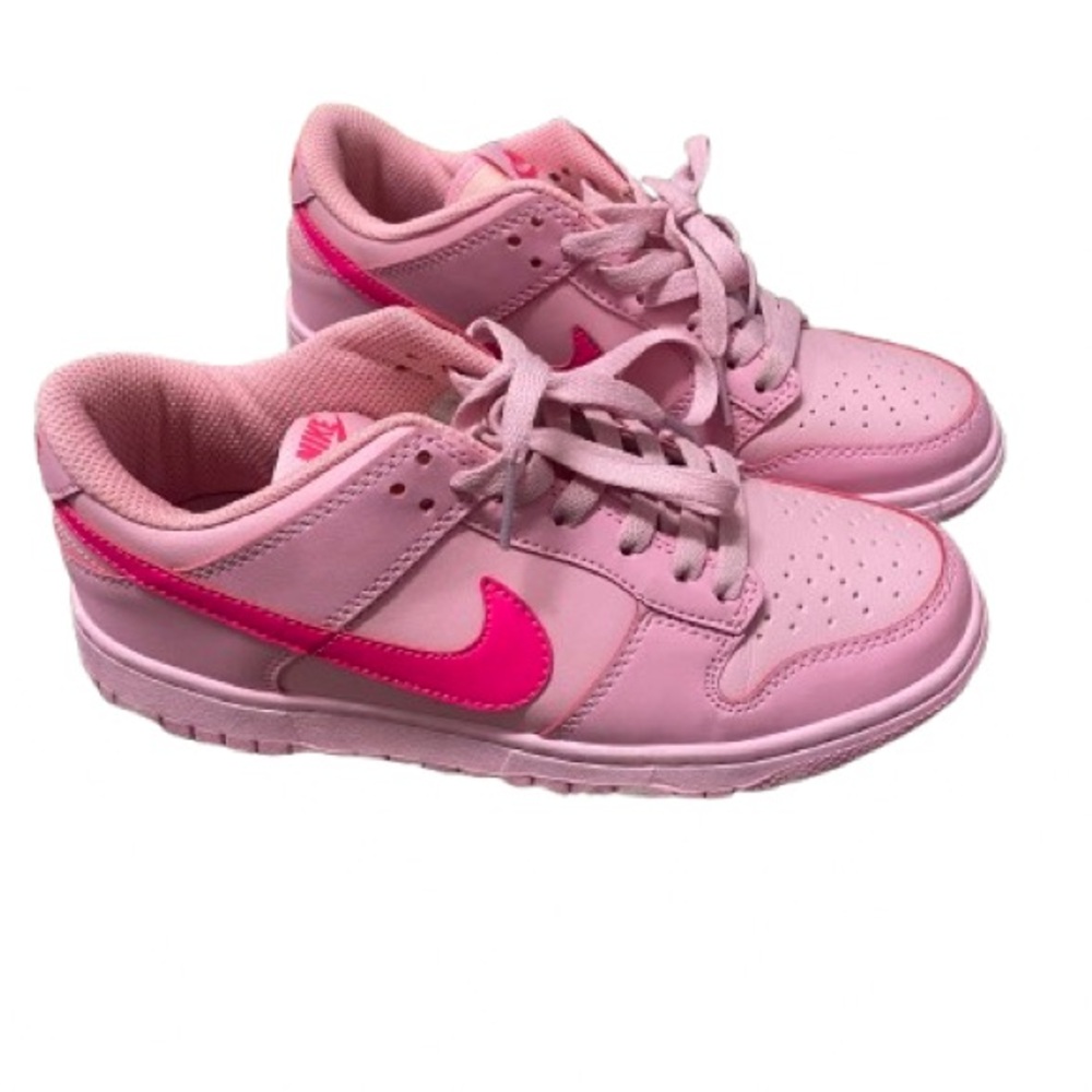 Nike Pink Leather Sneakers with Vibrant Swoosh
